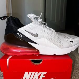 Nike Air Max 270
